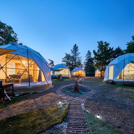 Glamping Slapy Hotell Exteriör bild