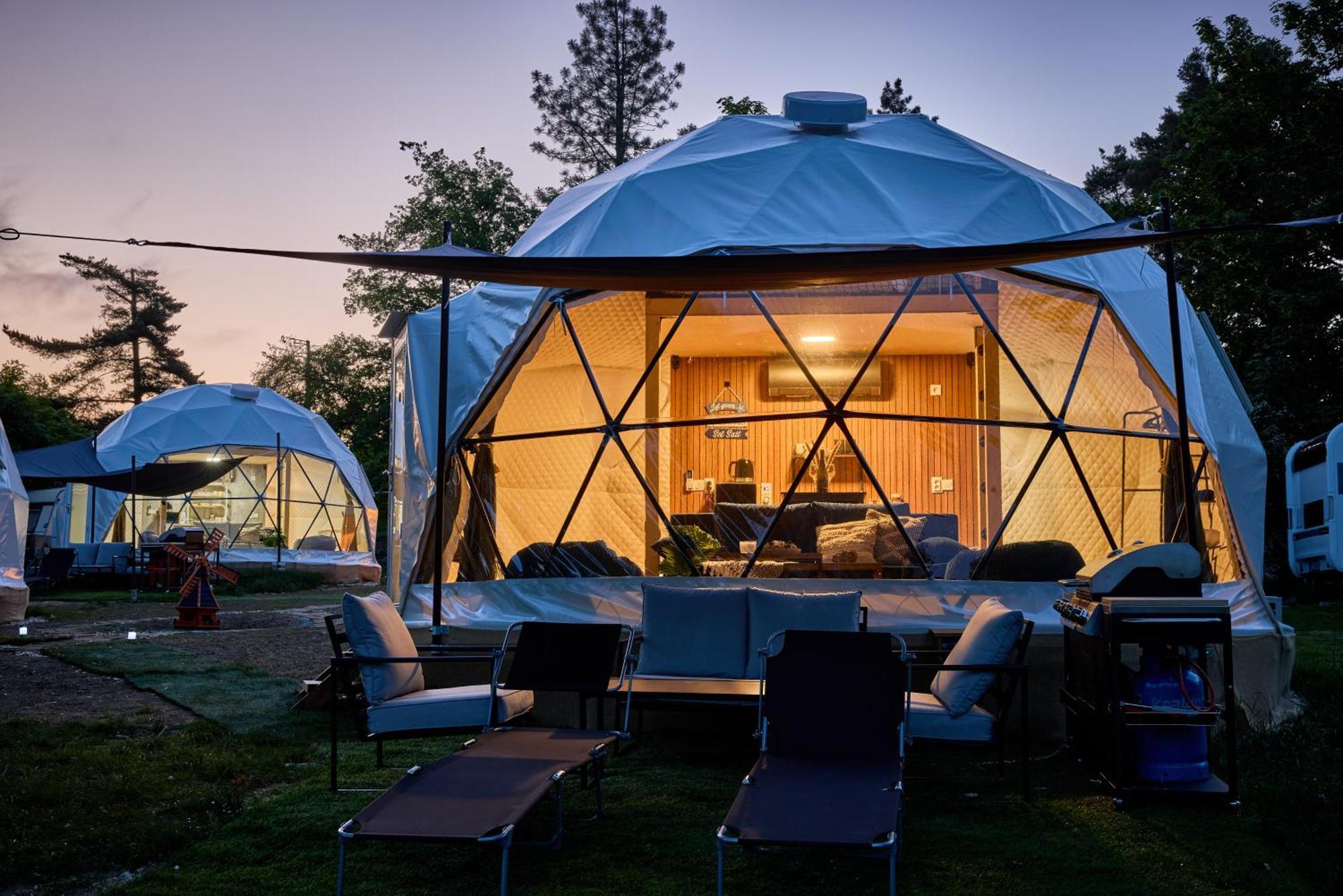 Glamping Slapy Hotell Exteriör bild
