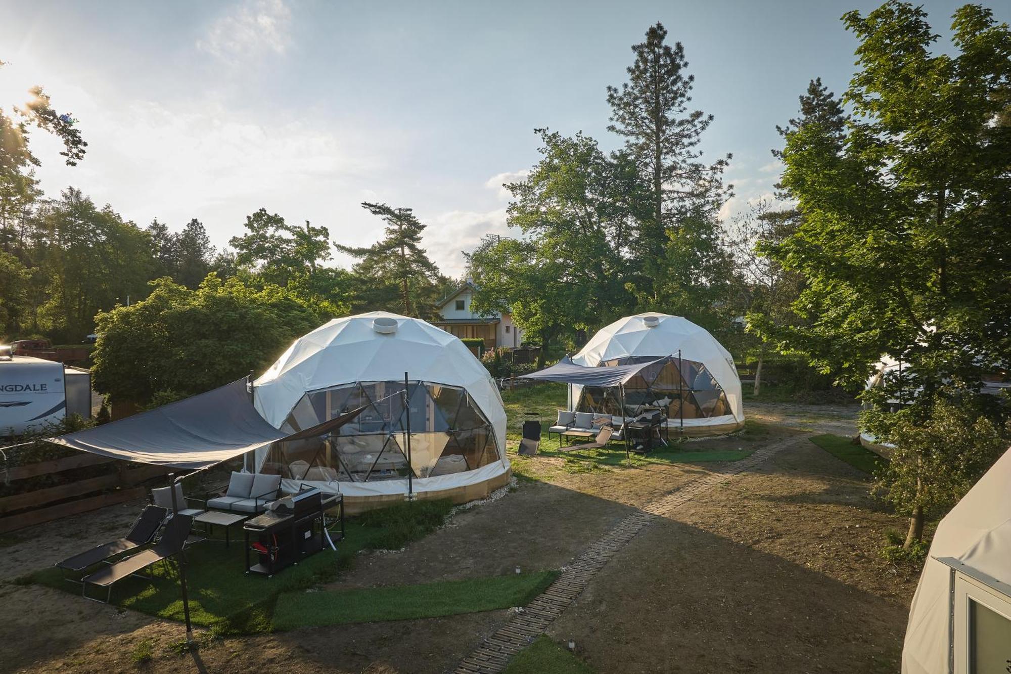 Glamping Slapy Hotell Exteriör bild