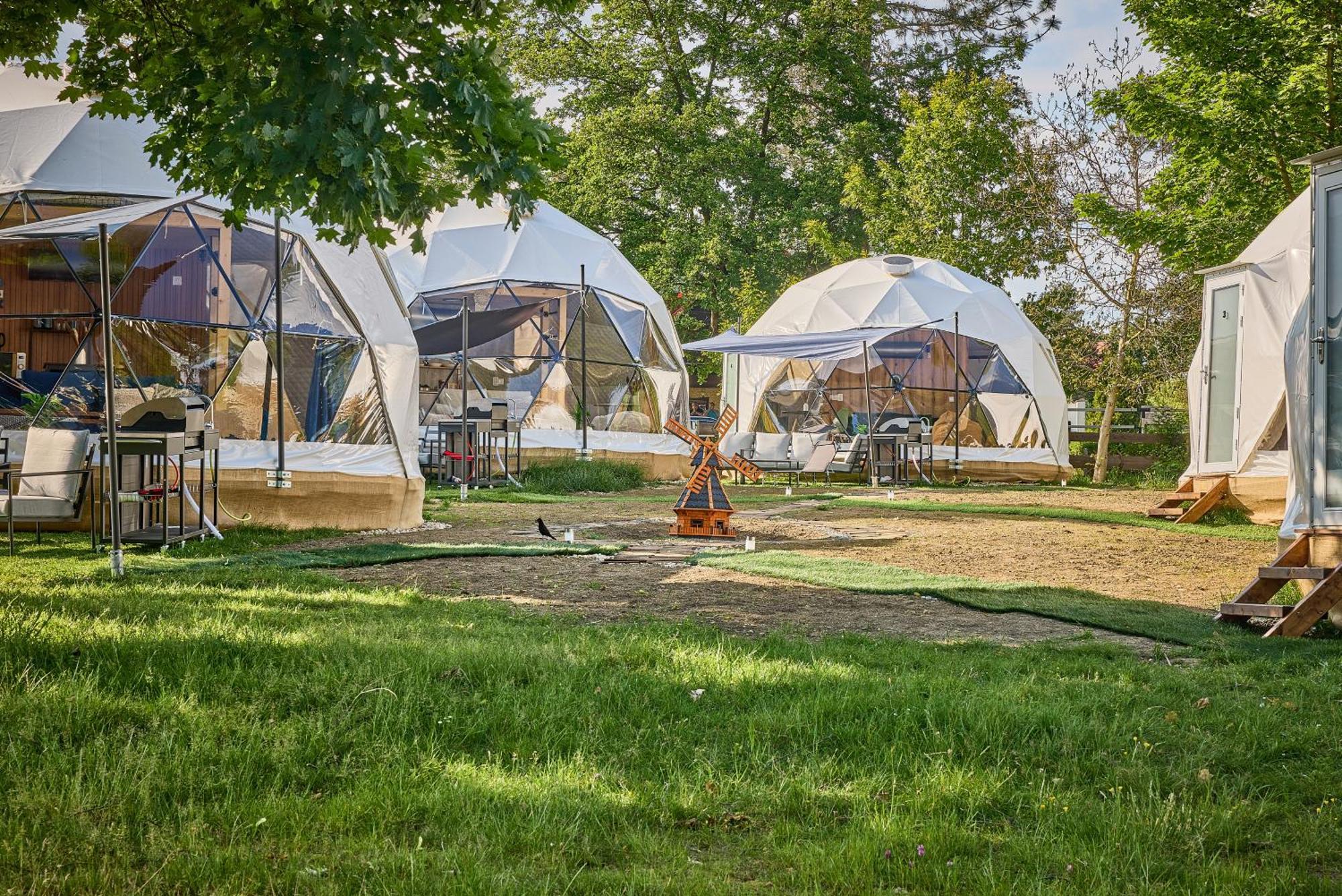 Glamping Slapy Hotell Exteriör bild