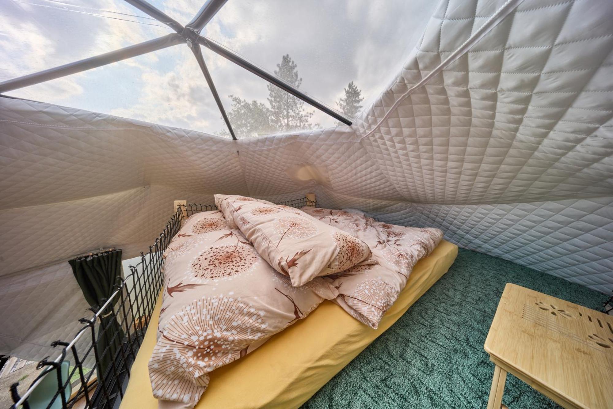 Glamping Slapy Hotell Exteriör bild